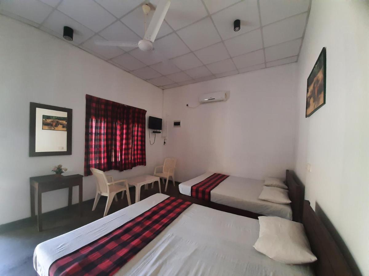 Hotel Katagamuwa Rest Kataragama Exteriér fotografie