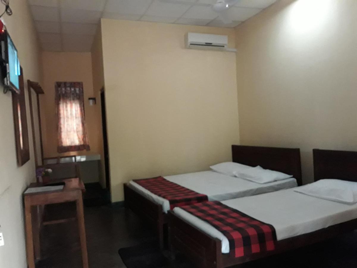 Hotel Katagamuwa Rest Kataragama Exteriér fotografie